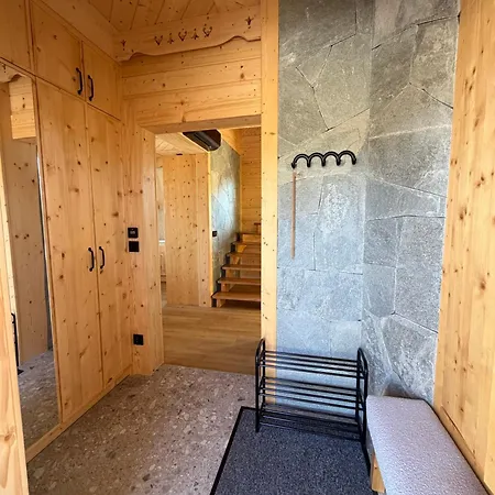 Lovelia - Luxury Mountain With Hot Tub