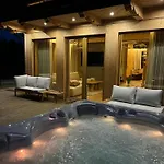Lovelia - Luxury Mountain With Hot Tub Villa Zakopane