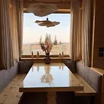 Lovelia - Luxury Mountain With Hot Tub *