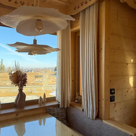 Villa Lovelia - Luxury Mountain With Hot Tub *