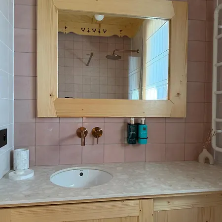Villa Lovelia - Luxury Mountain With Hot Tub *